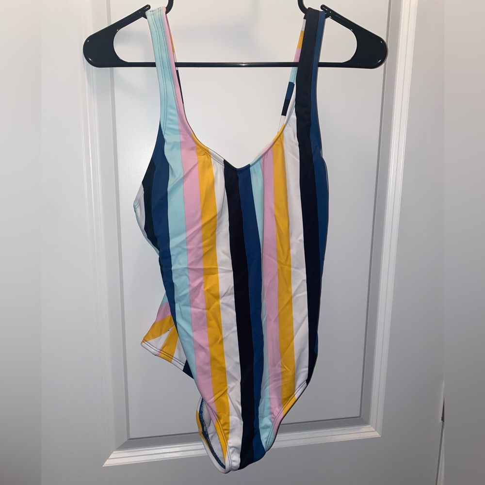 One piece swimsuit